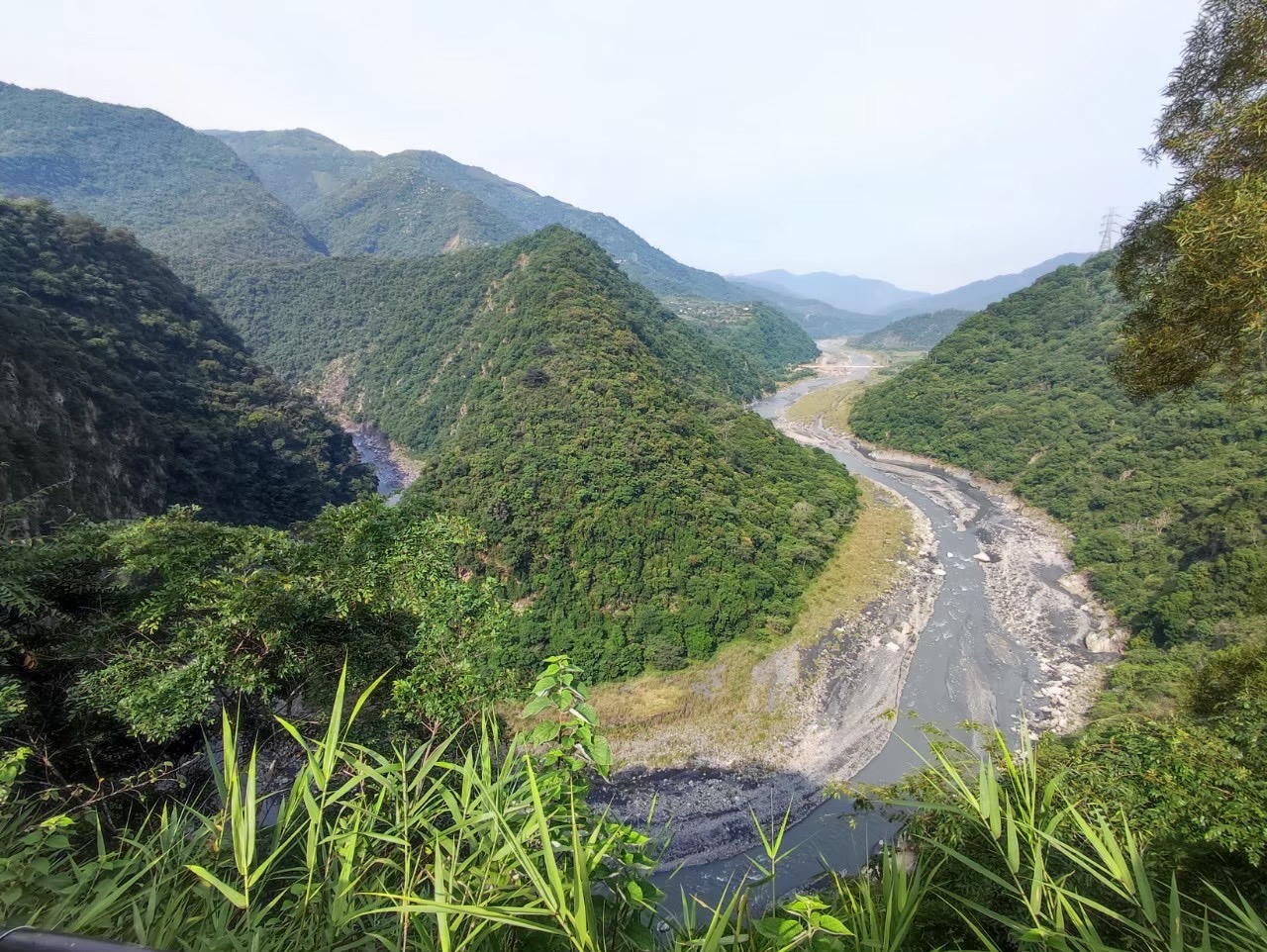 【2C】★★★跟著【金旅獎】趣旅行～山谷裏微笑的彩虹～布農族【依曦岸．達瑪巒部落】大自然文化饗宴●歡迎8人(小巴)或20人(中巴)團體包團！